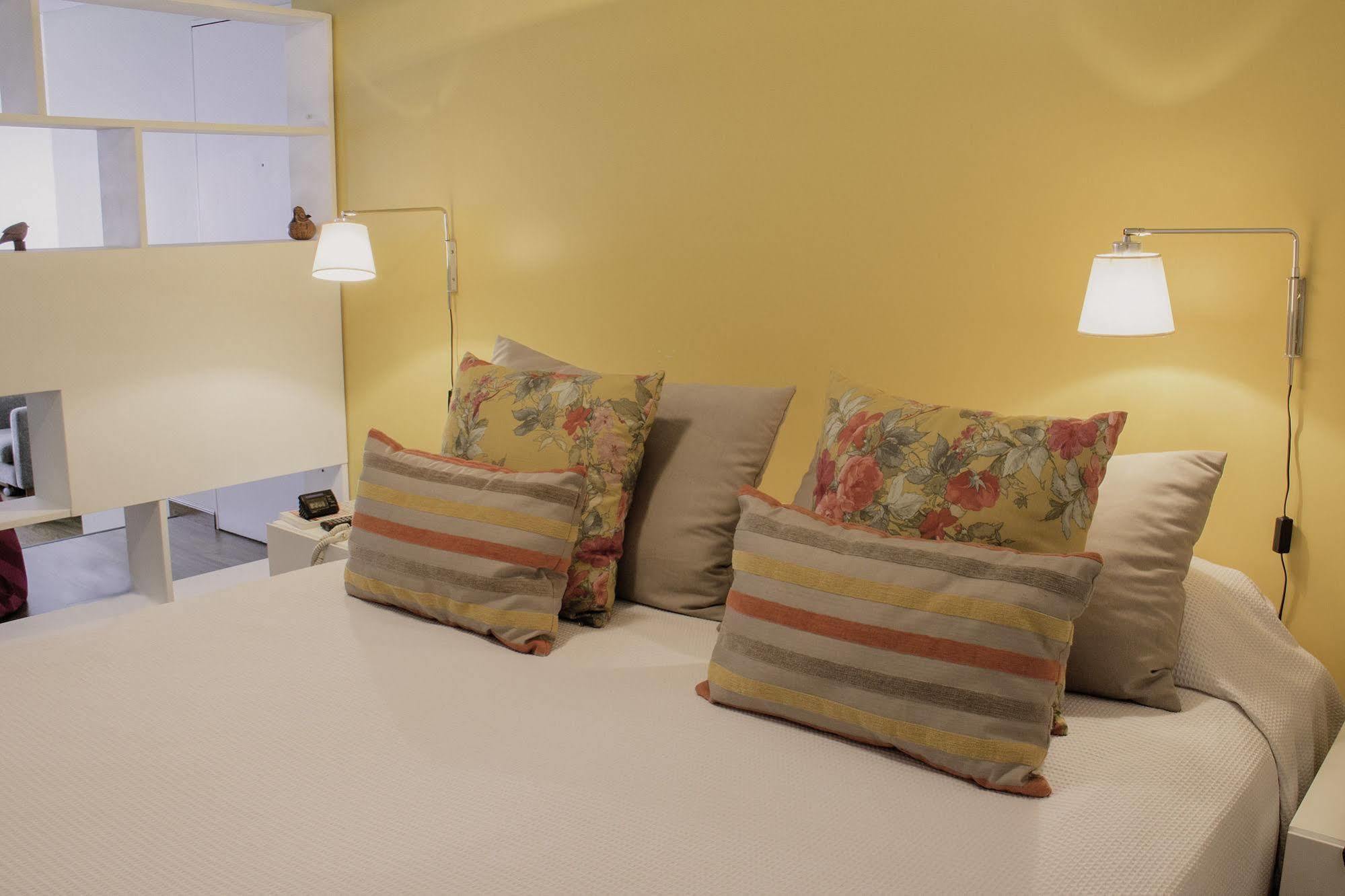 Apartamentos Rent In Buenos Aires Buitenkant foto